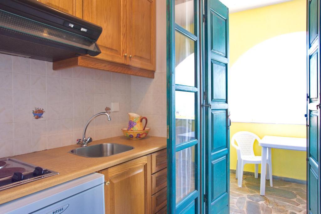 Alisaxni Resort Akrotírion Zimmer foto